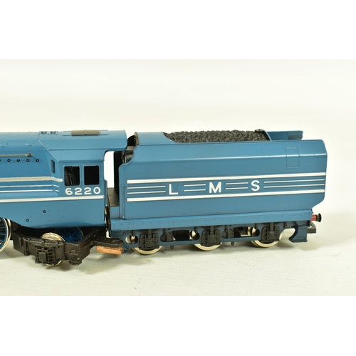 72 - THREE BOXED HORNBY RAILWAYS OO GAUGE PRINCESS AND CORONATION CLASS LOCOMOTIVES, 'The Princess Royal'... 