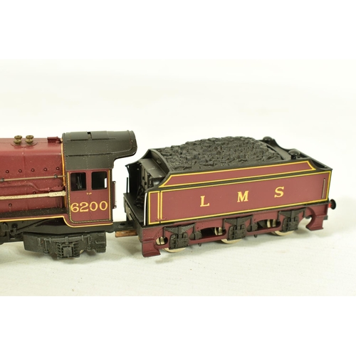 72 - THREE BOXED HORNBY RAILWAYS OO GAUGE PRINCESS AND CORONATION CLASS LOCOMOTIVES, 'The Princess Royal'... 