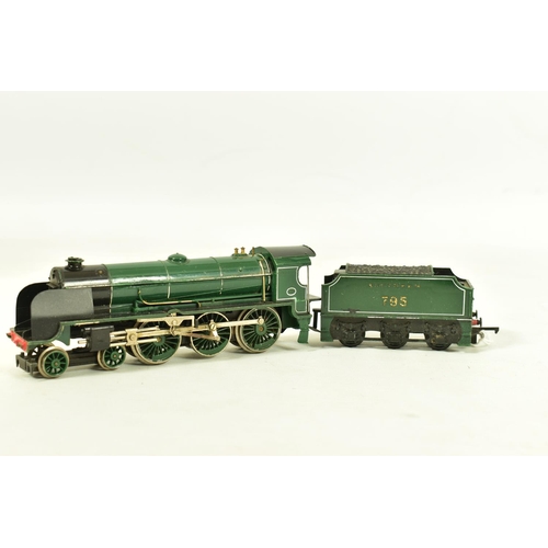 74 - FOUR BOXED HORNBY OO GAUGE LOCOMOTIVES OF S.R. ORIGIN, class V 'Schools' 'Dover' No.30911, B.R. line... 