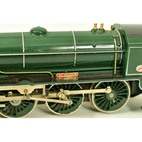 74 - FOUR BOXED HORNBY OO GAUGE LOCOMOTIVES OF S.R. ORIGIN, class V 'Schools' 'Dover' No.30911, B.R. line... 