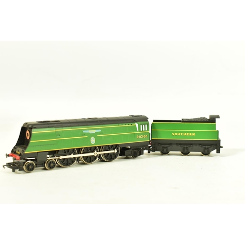 74 - FOUR BOXED HORNBY OO GAUGE LOCOMOTIVES OF S.R. ORIGIN, class V 'Schools' 'Dover' No.30911, B.R. line... 