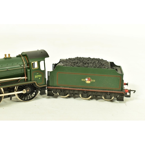 74 - FOUR BOXED HORNBY OO GAUGE LOCOMOTIVES OF S.R. ORIGIN, class V 'Schools' 'Dover' No.30911, B.R. line... 