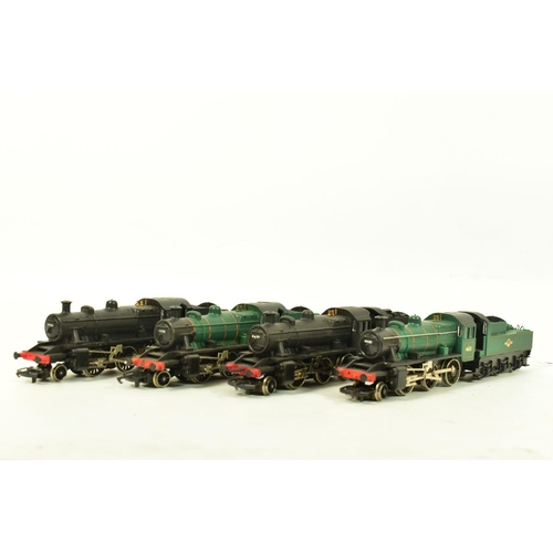 81 - FOUR BOXED HORNBY RAILWAYS OO GAUGE IVATT CLASS 2 LOCOMOTIVES, No.46400, B.R. lined black livery (R8... 