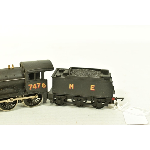 84 - FOUR BOXED HORNBY RAILWAYS OO GAUGE LOCOMOTIVES OF L.N.E.R. ORIGIN, 'Shire/Hunt' class 'Cheshire' No... 