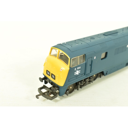 89 - FOUR BOXED LIMA OO GAUGE LOCOMOTIVES, 2 x class 50 'Eagle' No.50 043 both in B.R. large logo blue li... 