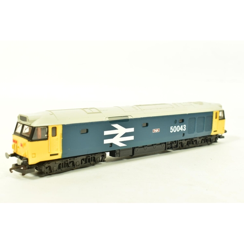 89 - FOUR BOXED LIMA OO GAUGE LOCOMOTIVES, 2 x class 50 'Eagle' No.50 043 both in B.R. large logo blue li... 