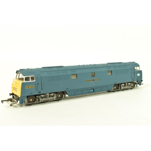 89 - FOUR BOXED LIMA OO GAUGE LOCOMOTIVES, 2 x class 50 'Eagle' No.50 043 both in B.R. large logo blue li... 