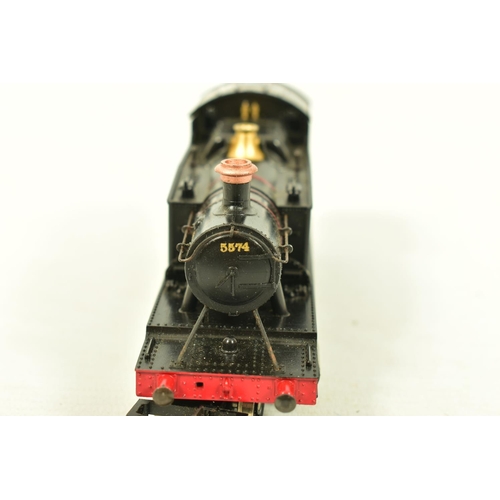 93 - FOUR BOXED LIMA OO GAUGE LOCOMOTIVES, 2 x Crab class No.13000, L.M.S. maroon livery (L205119) and No... 