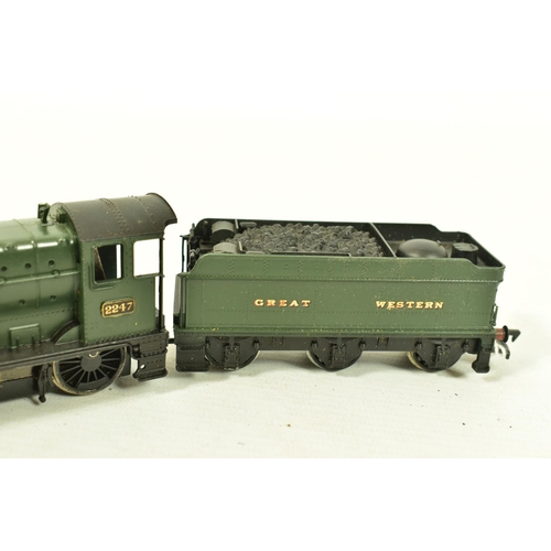 95 - FOUR BOXED MAINLINE OO GAUGE COLLETT GOODS LOCOMOTIVES, 2 x No.3205, G.W.R. green livery (37 058), N... 