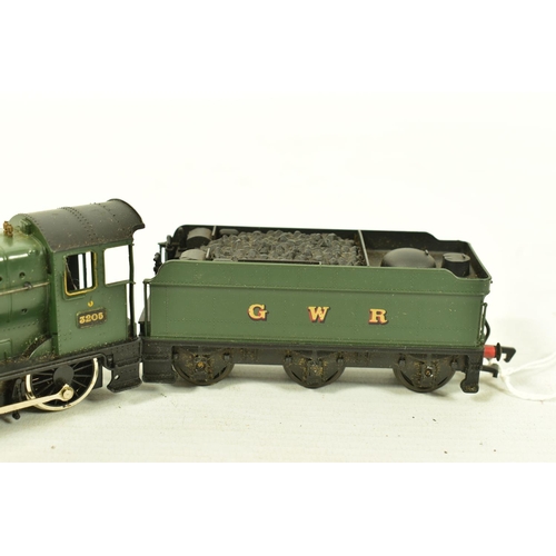 95 - FOUR BOXED MAINLINE OO GAUGE COLLETT GOODS LOCOMOTIVES, 2 x No.3205, G.W.R. green livery (37 058), N... 