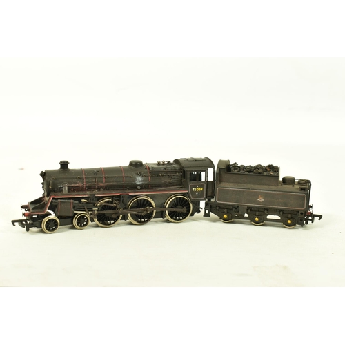 96 - FIVE BOXED MAINLINE OO GAUGE STANDARD CLASS 4 LOCOMOTIVES, 2 x No.75001, B.R. lined green livery (37... 