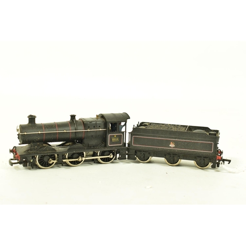 99 - THREE BOXED MAINLINE OO GAUGE COLLETT GOODS CLASS LOCOMOTIVES, No.2213, B.R. lined black livery (37 ... 