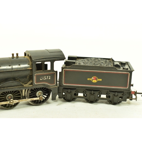 110 - SIX BOXED TRI-ANG OO GAUGE LOCOMOTIVES, 3 x class B12, 2 x No.61572, B.R. black livery (R150) one re... 