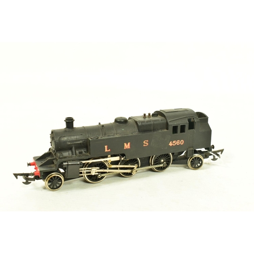 111 - EIGHT BOXED TRI-ANG OO GAUGE CLASS 3 TANK LOCOMOTIVES, all No.82004 in B.R. green or black liveries,... 