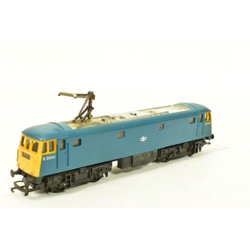 113 - THREE BOXED TRI-ANG OO GAUGE AL1/CLASS 81 LOCOMOTIVES, No.E3001, B.R. blue livery (R753), all in lig... 