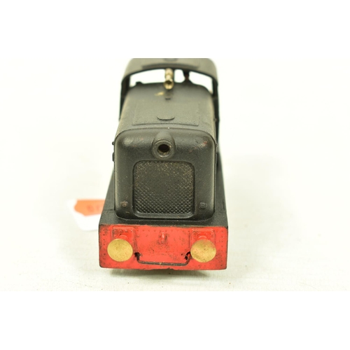 117 - A BOXED TRI-ANG OO GAUGE TWO CAR METRO-CAMMELL D.M.U. SET, motor car No.M79079 and trailer car No.M7... 