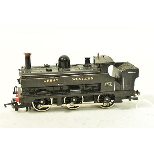 142 - FIVE BOXED HORNBY OO GAUGE G.W.R. CLASS 2721 PANNIER TANK LOCOMOTIVES, No.2730 (R760B), No.2747 (R15... 