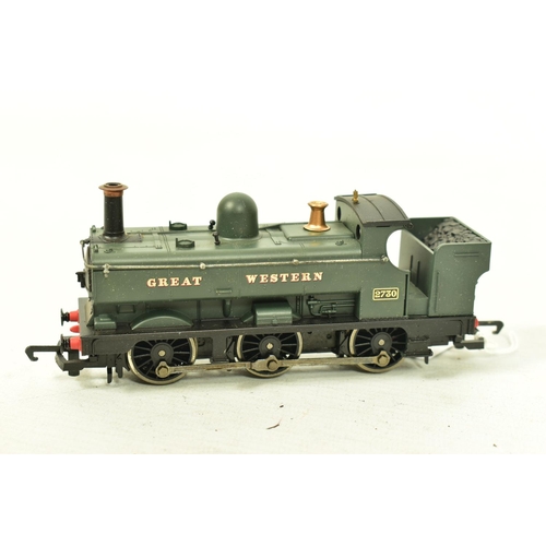 142 - FIVE BOXED HORNBY OO GAUGE G.W.R. CLASS 2721 PANNIER TANK LOCOMOTIVES, No.2730 (R760B), No.2747 (R15... 