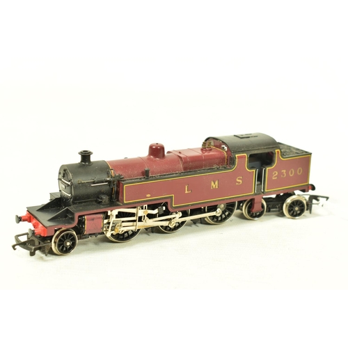 145 - FOUR BOXED TRI-ANG AND HORNBY OO GAUGE TANK LOCOMOTIVES, Tri-ang Standard class 3 No.82004, Dublo va... 