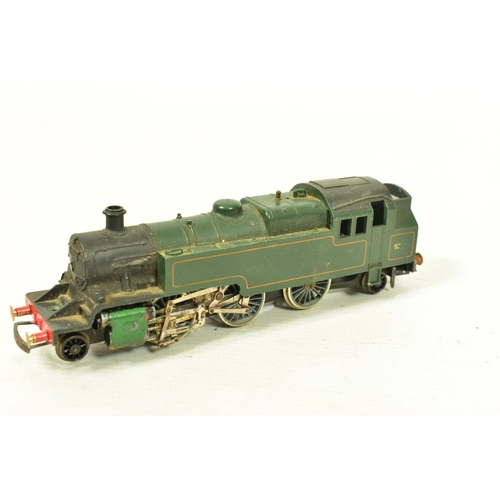 145 - FOUR BOXED TRI-ANG AND HORNBY OO GAUGE TANK LOCOMOTIVES, Tri-ang Standard class 3 No.82004, Dublo va... 