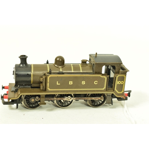 150 - THREE BOXED HORNBY OO GAUGE S.R. OR PRECURSORS TANK LOCOMOTIVES, class E2, No.100. L.B.S.C. lined br... 