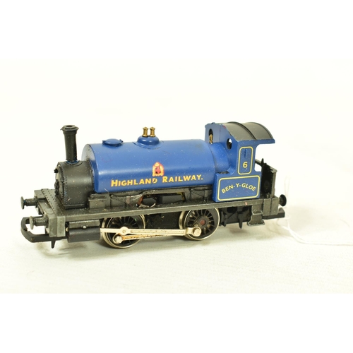 153 - FIVE BOXED HORNBY OO GAUGE CLASS 0F PUG SADDLE TANK LOCOMOTIVES, 2 x No.270, C.R. blue livery (R057)... 