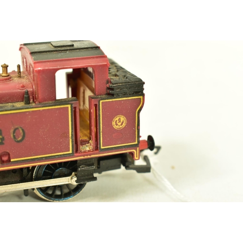 155 - EIGHT BOXED HORNBY OO GAUGE CLASS 3F JINTY TANK LOCOMOTIVES, all are No.16440, L.M.S. lined maroon l... 