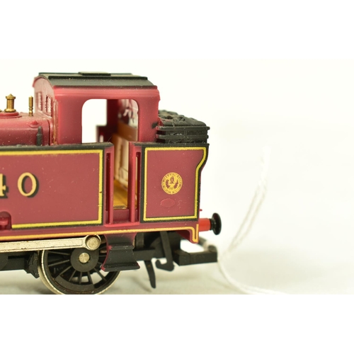 155 - EIGHT BOXED HORNBY OO GAUGE CLASS 3F JINTY TANK LOCOMOTIVES, all are No.16440, L.M.S. lined maroon l... 