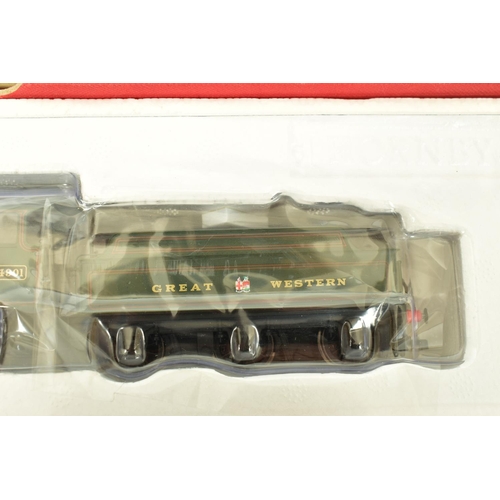 162 - TWO BOXED HORNBY RAILWAYS OO GAUGE CLASS A3 'FLYING SCOTSMAN' LOCOMOTIVES, both No.4472, L.N.E.R. li... 