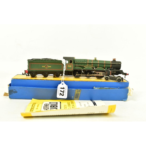 172 - A BOXED HORNBY DUBLO CASTLE CLASS LOCOMOTIVE, 'Bristol Castle' No.7013, B.R. green livery (EDLT20), ... 