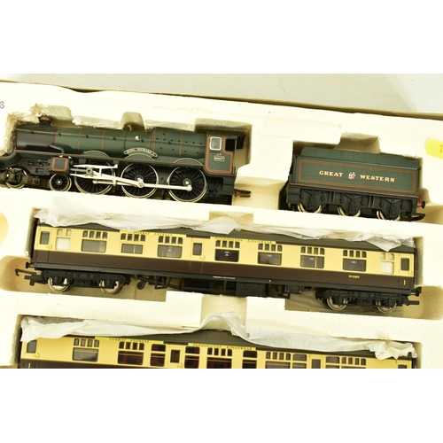 184 - A PART BOXED HORNBY RAILWAYS OO GAUGE TORBAY EXPRESS TRAIN PACK, comprising King class locomotive 'K... 