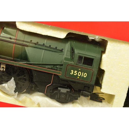 187 - THREE BOXED HORNBY RAILWAYS OO GAUGE LOCOMOTIVES, limited edition West Country class 'Bude' No.34006... 