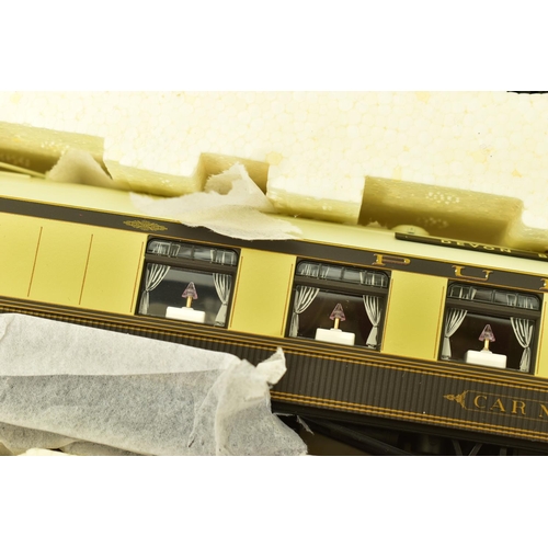 190 - A BOXED HORNBY RAILWAYS OO GAUGE DEVON BELLE LIMITED EDITION GREAT BRITISH TRAIN PACK, No.R2568, com... 