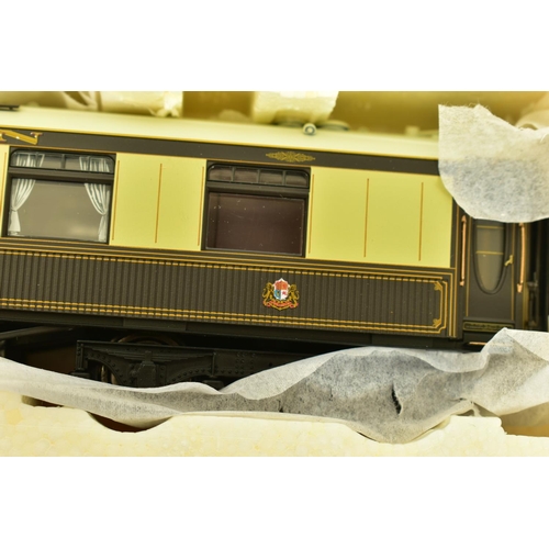 190 - A BOXED HORNBY RAILWAYS OO GAUGE DEVON BELLE LIMITED EDITION GREAT BRITISH TRAIN PACK, No.R2568, com... 