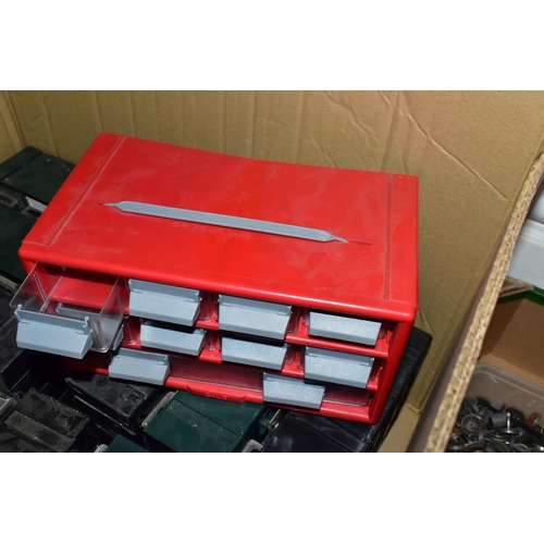 200 - A VERY LARGE QUANTITY OF MODEL RAILWAY LOCOMOTIVE SPARE PARTS, ACCESSORIES AND TOOLS ETC., assorted ... 