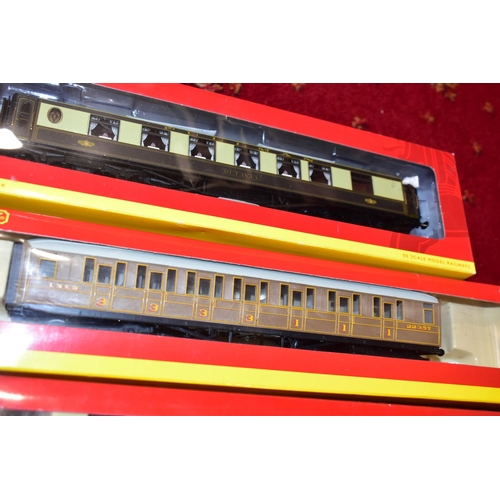 206 - A QUANTITY OF BOXED HORNBY RAILWAYS OO GAUGE ROLLING STOCK AND LINESIDE ACCESSORIES,  to include Rai... 