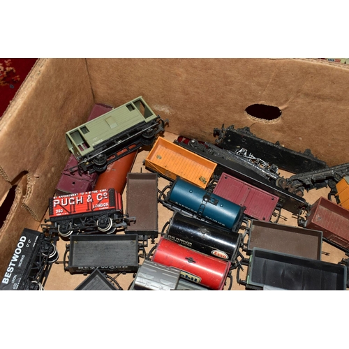 216 - A QUANTITY OF UNBOXED AND ASSORTED OO & HO GAUGE ROLLING STOCK, assorted items to include, Hornby Du... 