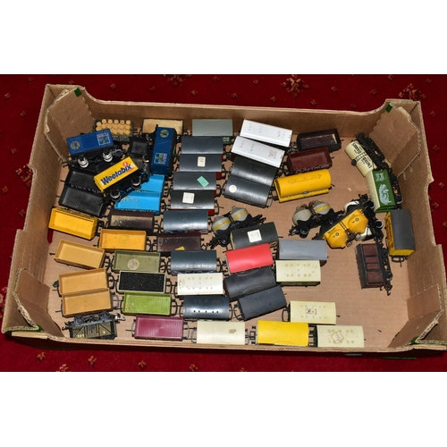 216 - A QUANTITY OF UNBOXED AND ASSORTED OO & HO GAUGE ROLLING STOCK, assorted items to include, Hornby Du... 