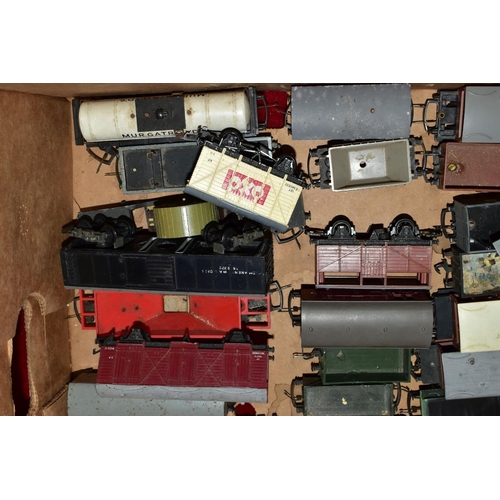 216 - A QUANTITY OF UNBOXED AND ASSORTED OO & HO GAUGE ROLLING STOCK, assorted items to include, Hornby Du... 