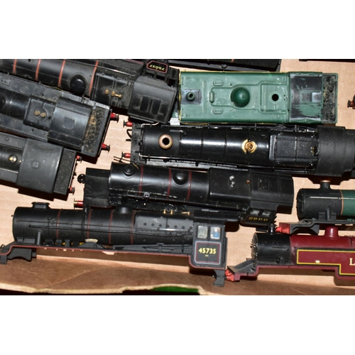 217 - A OO GAUGE LOCOMOTIVE AND TENDER BODY SCRAP YARD, assorted bodyshells to include Hornby Dublo, Bec a... 