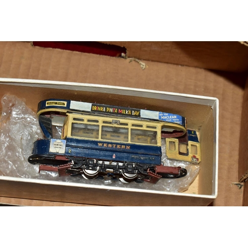 217 - A OO GAUGE LOCOMOTIVE AND TENDER BODY SCRAP YARD, assorted bodyshells to include Hornby Dublo, Bec a... 