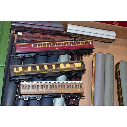 219 - A QUANTITY OF MAINLY UNBOXED OO GAUGE COACHING STOCK, Tri-ang, Tri-ang Hornby, Hornby and Lima, majo... 