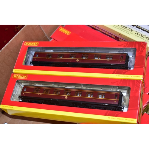 222 - A QUANTITY OF BOXED AND UNBOXED OO GAUGE ROLLING STOCK AND TRACK ETC., to include Hornby Great Briti... 