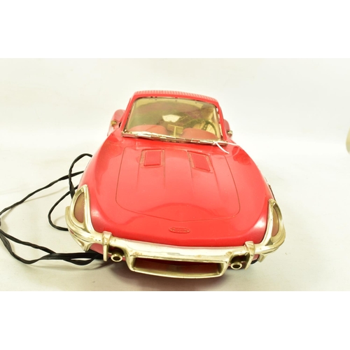 240 - AN UNBOXED TOPPER TOYS JOHNNY SPEED GIANT SIZE RACING CAR, 1960's plastic battery operated Jaguar E ... 