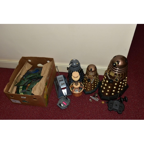 436 - A BATTERY OPERATED REMOTE CONTROL K-9 FROM DOCTOR WHO, with two battery operated Daleks, not tested,... 