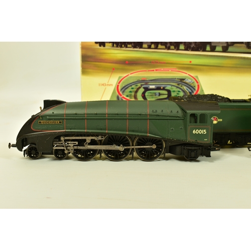 231 - A BOXED HORNBY RAILWAYS OO GAUGE YORKSHIRE PULLMAN TRAIN SET, No.R1136, comprising A4 class locomoti... 