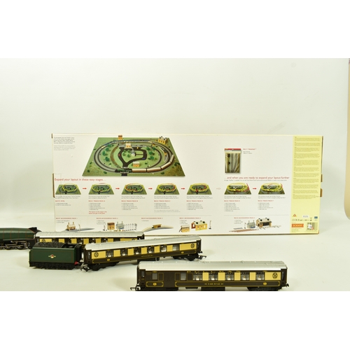 231 - A BOXED HORNBY RAILWAYS OO GAUGE YORKSHIRE PULLMAN TRAIN SET, No.R1136, comprising A4 class locomoti... 