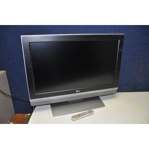 1264 - A LG 32LC2DS 32in tv with remote (PAT pass and working) (power cable not supplied)