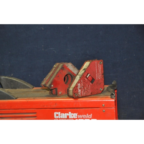 1278 - A CLARKE WELD MIG160T MIG WELDING PLANT with gas regulator, an auto welding mask and various magneti... 