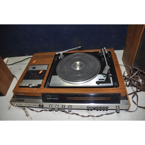 1310 - A VINTAGE SONY HMK-40 MUSIC CENTRE with a pair of matching speakers (no lid) (PAT pass and working b... 